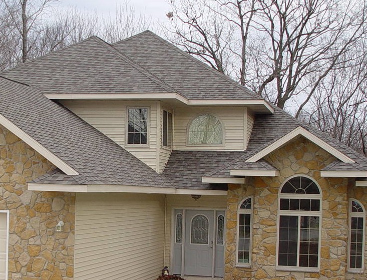 Asphalt Shingle Roof